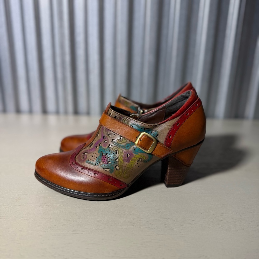 L'Artiste Spring Step 8.5 / 39 Leather Heels, New Without Box, Boho, French - Picture 2 of 11